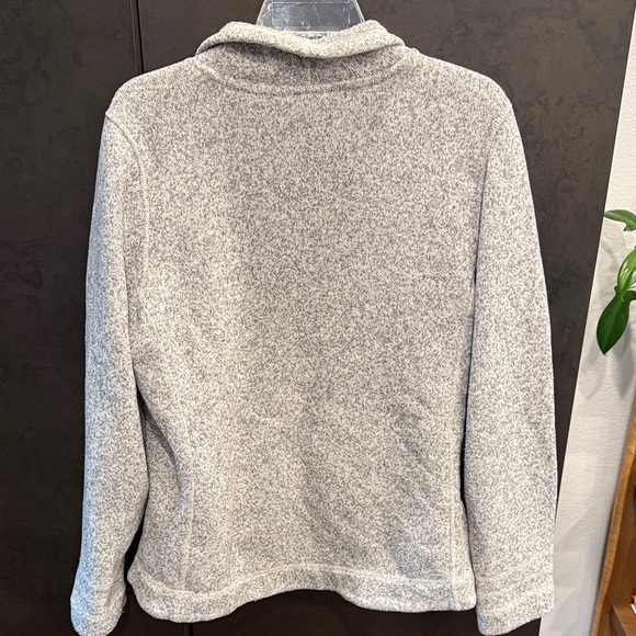 The North Face Women's Gray Fleece Jacket - Picture 4 of 6